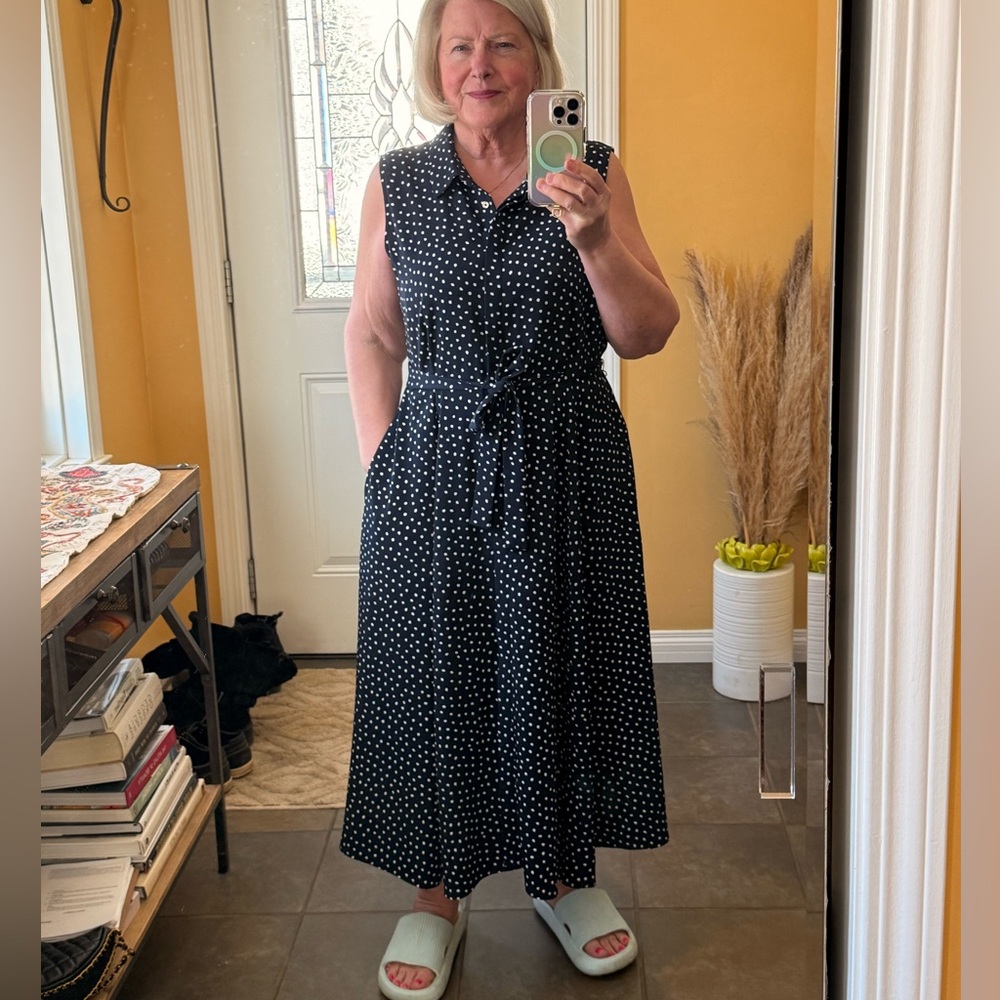 Tommy Hilfiger navy polka dot sleeveless dress!